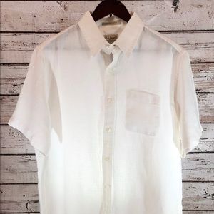 🛶 L.L. Bean White Linen Button Down Shirt